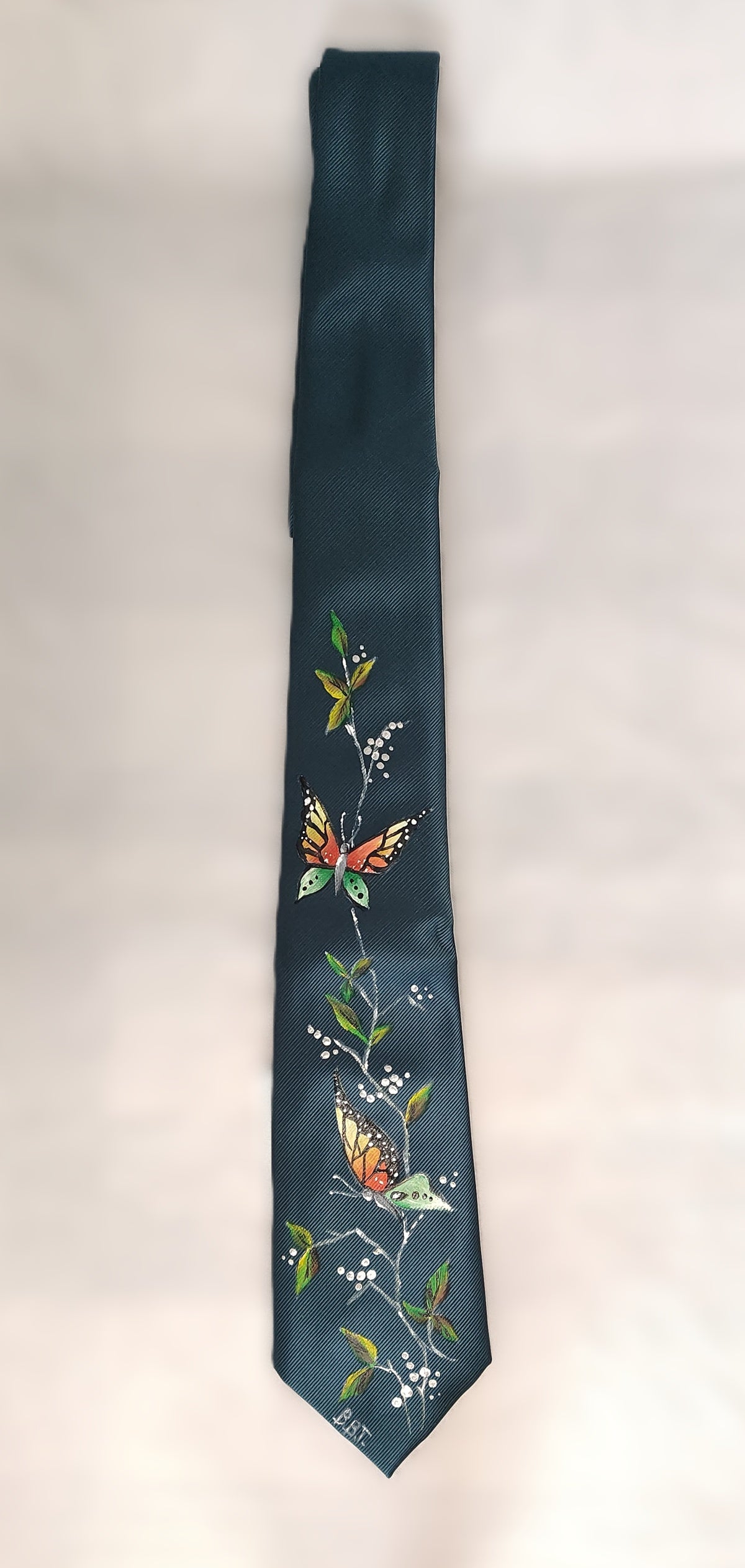 Cravatta farfalle nel verde