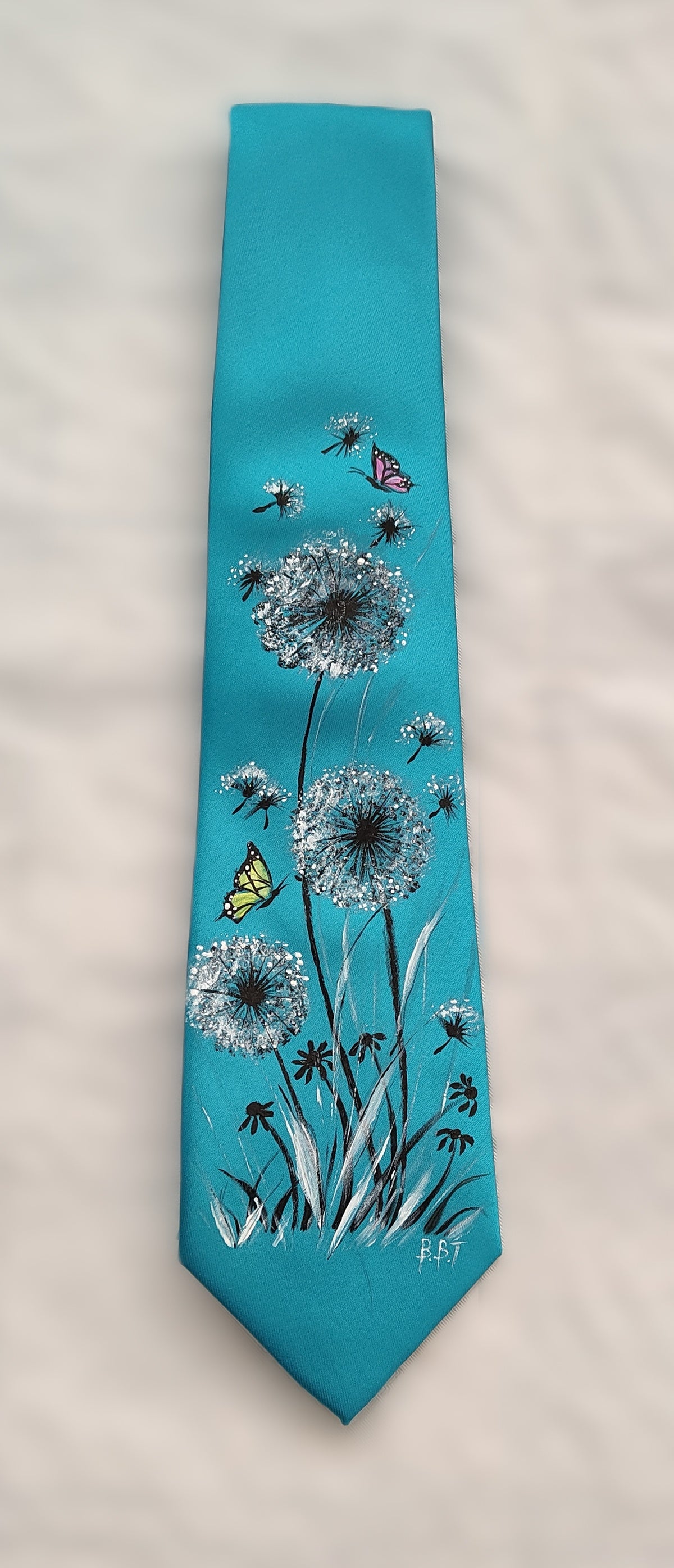Dandelion tie